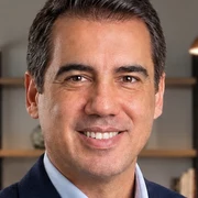 Roberto Calderon